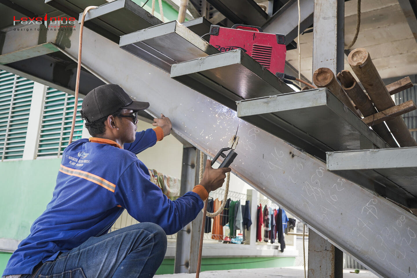 Cara Merawat Konstruksi Baja Berat Agar Tahan Lama